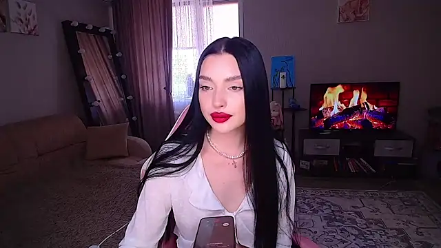 yoursLina online show from 05-16-26, 09:41