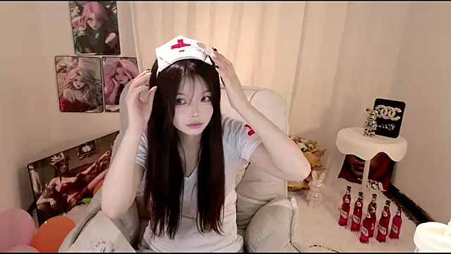 Snapshot of ChuYI-007 chatting on 05-18-26, 09:14 ChuYI-007 online show from 05-18-26, 09:14