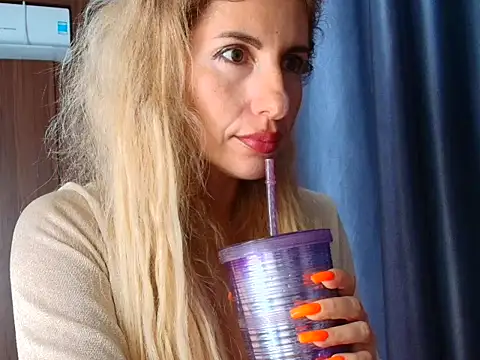  horny sexy  online show from 11-04-25, 05:11