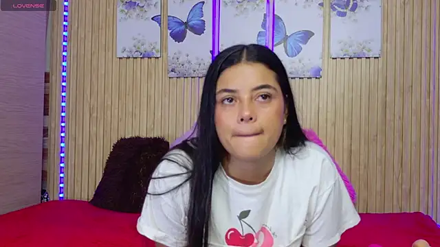 sara  gomez1 online show from 05-15-26, 02:09