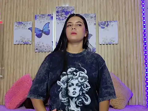 sara  gomez1 online show from 04-23-26, 01:34