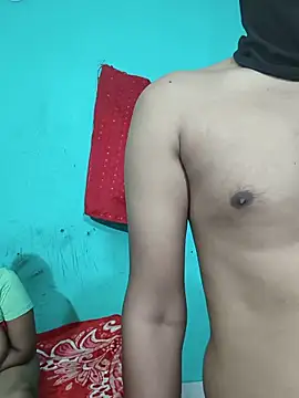 Snapshot of Hot_Cupole chatting on 05-15-26, 03:10 Hot Cupole online show from 05-15-26, 03:10