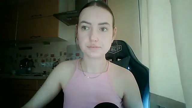 Snapshot of Lisanta chatting on 05-29-26, 12:22 Lisanta online show from 05-29-26, 12:22