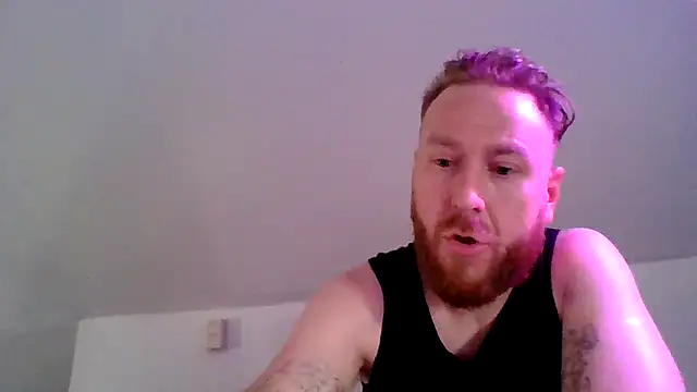 Snapshot of MrPurple999 chatting on 05-29-26, 11:00 MrPurple999 online show from 05-29-26, 11:00