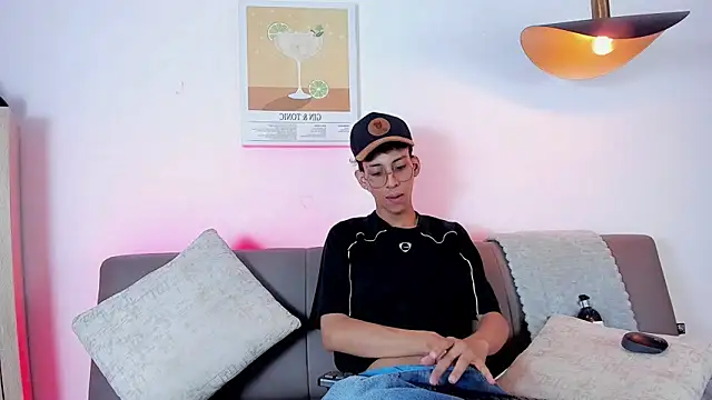 Snapshot of dax_blaze chatting on 04-29-26, 12:53 dax blaze online show from 04-29-26, 12:53