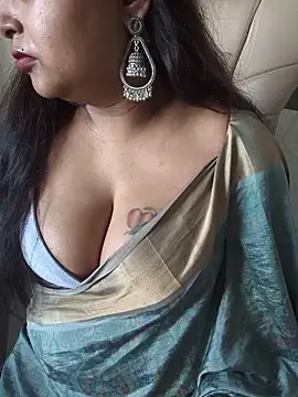 Snapshot of samanatha91 chatting on 05-26-26, 02:42 samanatha91 online show from 05-26-26, 02:42