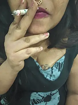 Snapshot of samanatha91 chatting on 06-21-26, 10:32 samanatha91 online show from 06-21-26, 10:32