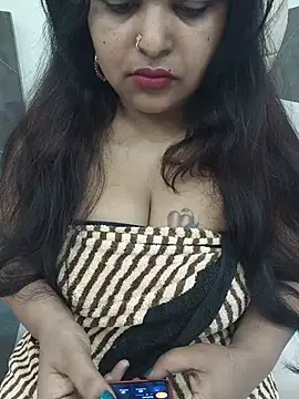 Snapshot of samanatha91 chatting on 06-25-26, 04:23 samanatha91 online show from 06-25-26, 04:23