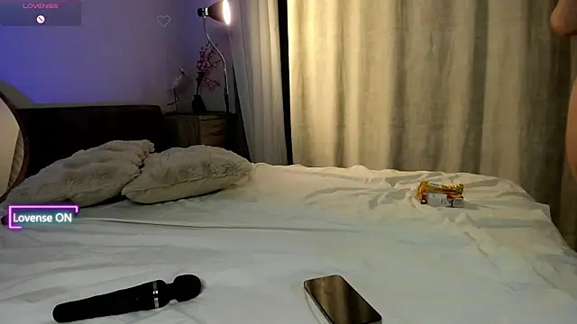 sweettitsbby online show from 07-24-26, 11:12