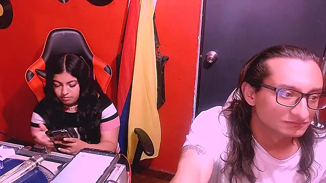 Loversonfire78 online show from 05-05-26, 07:22