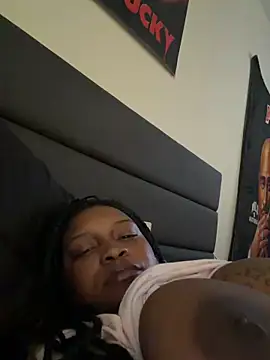 thedarkenchantress online show from 04-12-26, 03:59