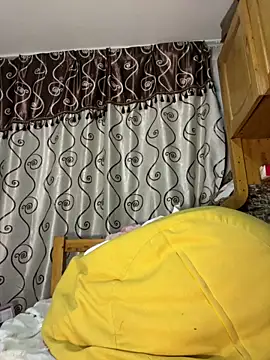 Cici-Baby13 online show from 04-22-26, 02:57