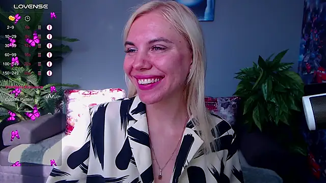 Snapshot of FromRussia chatting on 07-20-26, 01:24 FromRussia online show from 07-20-26, 01:24