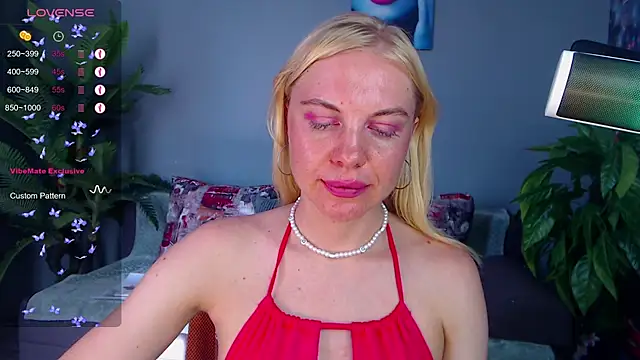 Snapshot of FromRussia chatting on 06-30-26, 02:44 FromRussia online show from 06-30-26, 02:44