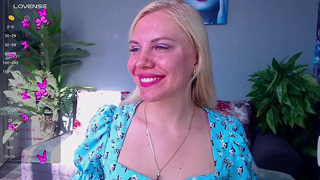 Snapshot of FromRussia chatting on 07-17-26, 01:14 FromRussia online show from 07-17-26, 01:14