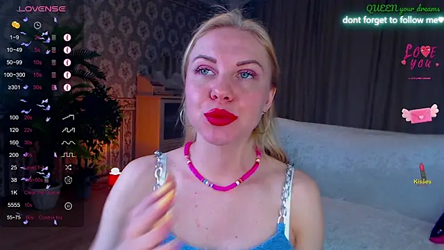 Snapshot of FromRussia chatting on 05-08-26, 01:53 FromRussia online show from 05-08-26, 01:53