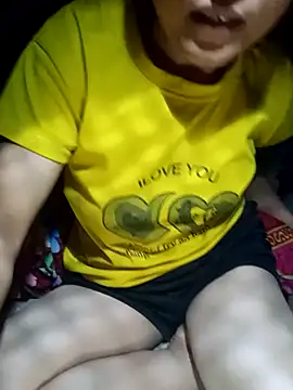 Snapshot of ngockem chatting on 05-11-26, 02:45 ngockem online show from 05-11-26, 02:45
