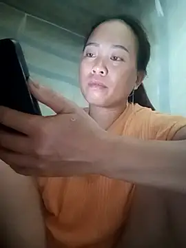 Snapshot of phuongtrinh1 chatting on 06-24-26, 10:07 phuongtrinh1 online show from 06-24-26, 10:07