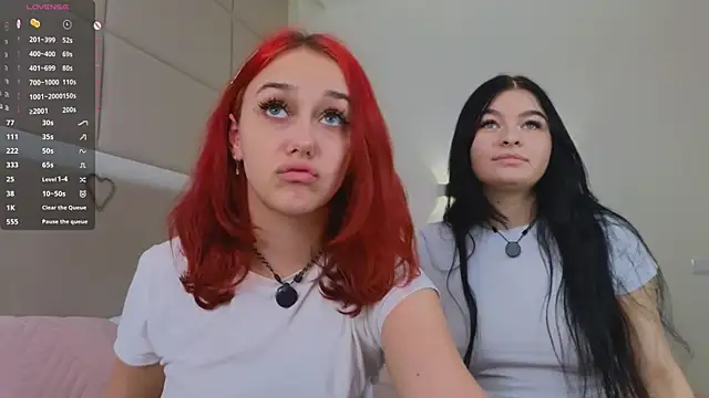 TaffyLune online show from 04-24-26, 09:00