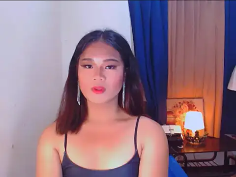 SWEETBELLA69 online show from 04-21-26, 12:56