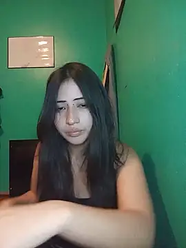 Snapshot of HonyHanna chatting on 06-01-26, 01:28 HonyHanna online show from 06-01-26, 01:28