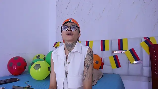 Snapshot of Antony_D_ossa chatting on 06-19-26, 08:25 Antony D ossa online show from 06-19-26, 08:25