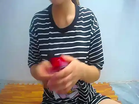 Mimi 200 online show from 07-16-26, 04:42