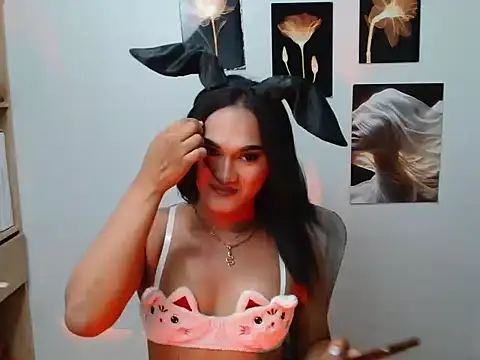 YourHot Nica online show from 04-21-26, 01:50