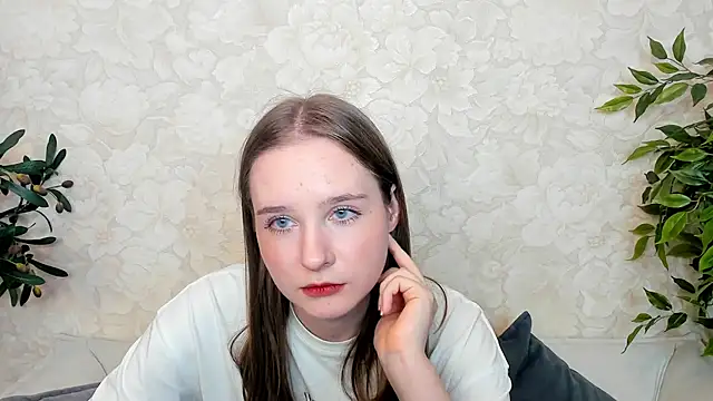 AyanaHocke online show from 04-21-26, 01:07