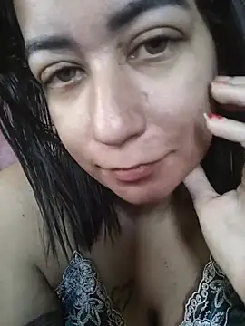 Exmeralda333 online show from 04-20-26, 01:24