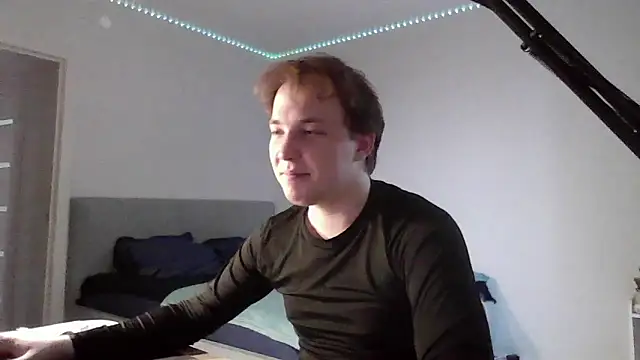 Snapshot of mxmplay chatting on 05-10-26, 03:03 mxmplay online show from 05-10-26, 03:03