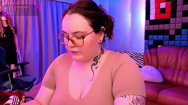 CatherineClaire online show from 07-18-26, 04:48