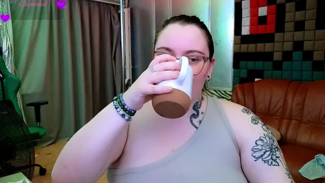 CatherineClaire online show from 07-24-26, 04:14
