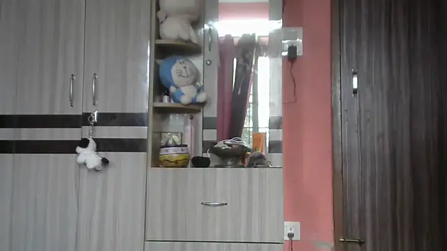 Snapshot of rebel_xoxo chatting on 05-12-26, 09:59 rebel xoxo online show from 05-12-26, 09:59