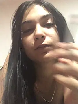 Snapshot of amira1348 chatting on 07-24-26, 07:26 amira1348 online show from 07-24-26, 07:26