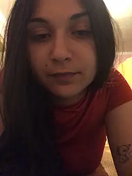 Snapshot of amira1348 chatting on 06-06-26, 08:47 amira1348 online show from 06-06-26, 08:47