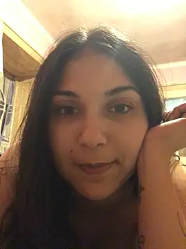 Snapshot of amira1348 chatting on 06-04-26, 08:24 amira1348 online show from 06-04-26, 08:24