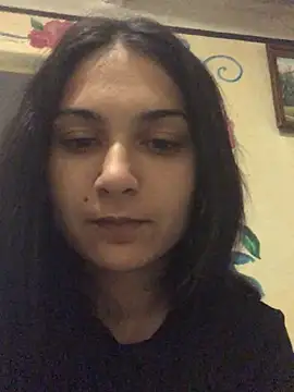 Snapshot of amira1348 chatting on 05-29-26, 01:39 amira1348 online show from 05-29-26, 01:39