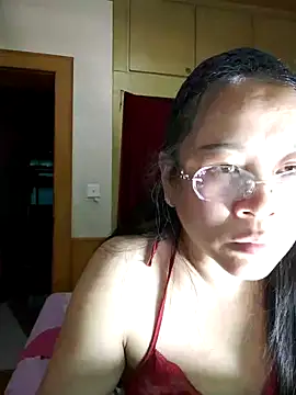 Snapshot of lymm78 chatting on 05-26-26, 12:14 lymm78 online show from 05-26-26, 12:14