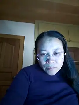 Snapshot of lymm78 chatting on 05-11-26, 01:01 lymm78 online show from 05-11-26, 01:01