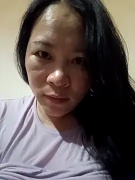 Snapshot of lymm78 chatting on 05-19-26, 05:31 lymm78 online show from 05-19-26, 05:31