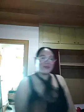 Snapshot of lymm78 chatting on 05-16-26, 11:59 lymm78 online show from 05-16-26, 11:59
