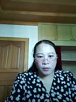Snapshot of lymm78 chatting on 05-24-26, 11:26 lymm78 online show from 05-24-26, 11:26