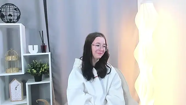 ChasityHartage online show from 04-22-26, 10:11