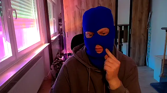 TwoMenOneFire online show from 04-23-26, 03:24