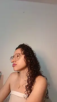 Snapshot of DanaaCollins chatting on 05-28-26, 10:54 DanaaCollins online show from 05-28-26, 10:54