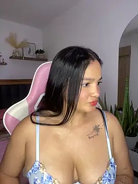 Snapshot of Annitaa1 chatting on 04-28-26, 12:09 Annitaa1 online show from 04-28-26, 12:09