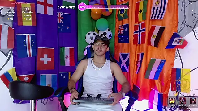 Snapshot of caius_bigcock1 chatting on 07-18-26, 12:14 caius bigcock1 online show from 07-18-26, 12:14
