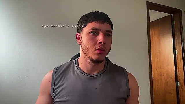 Snapshot of Maxx_valiant chatting on 05-16-26, 11:20 Maxx valiant online show from 05-16-26, 11:20