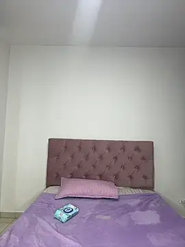 Snapshot of Violetta_cutess chatting on 04-22-26, 11:39 Violetta cutess online show from 04-22-26, 11:39